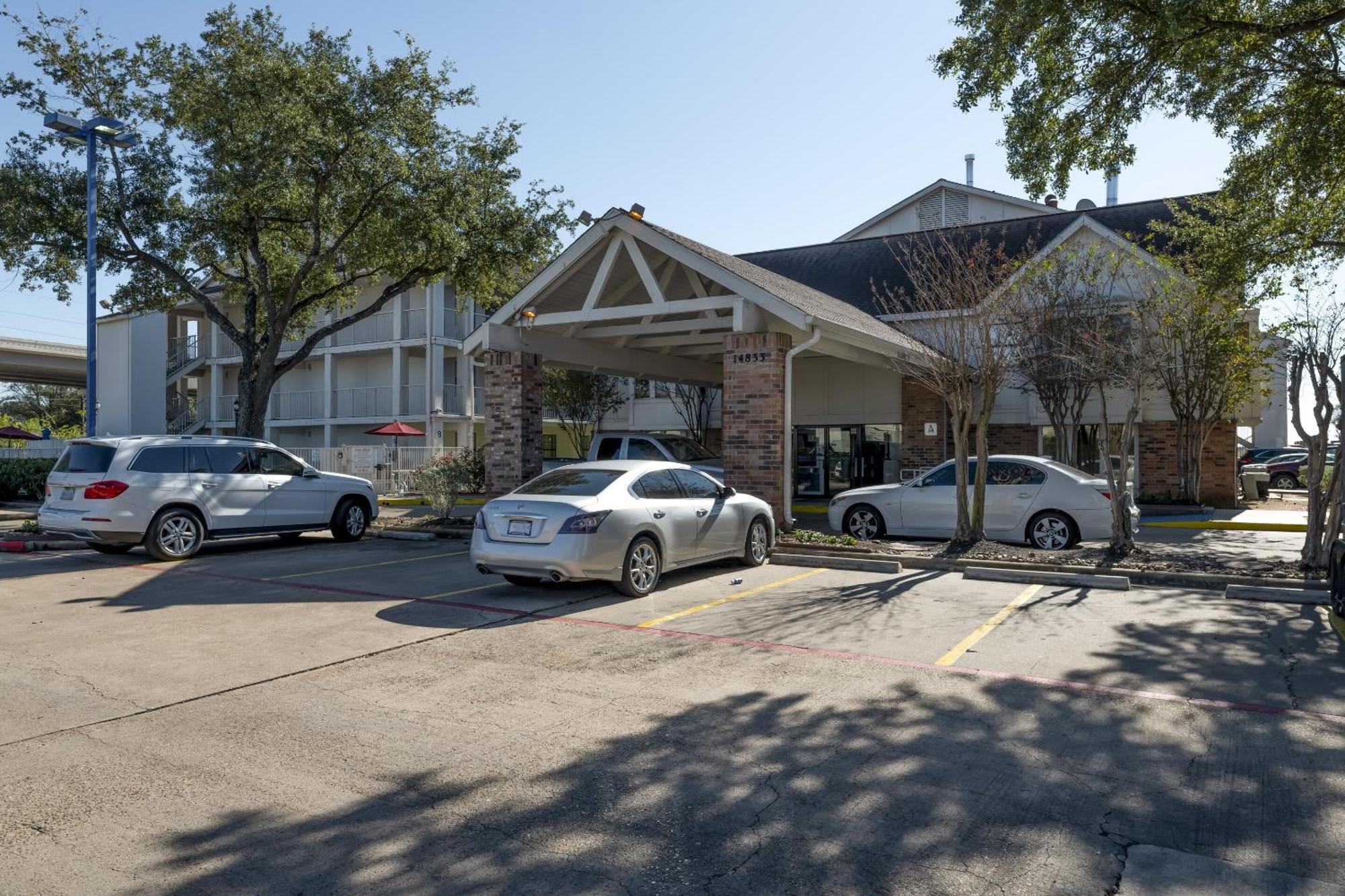 Oyo Hotel Houston Katy Freeway Exterior foto